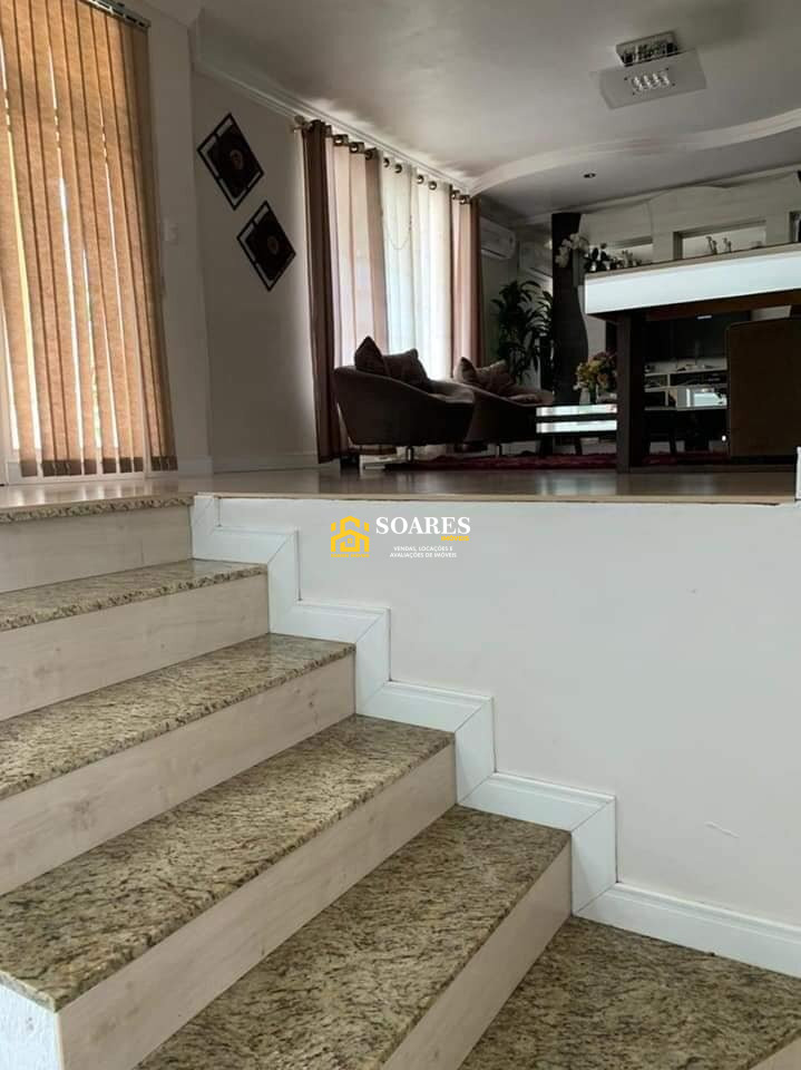 Vende-se Casa
